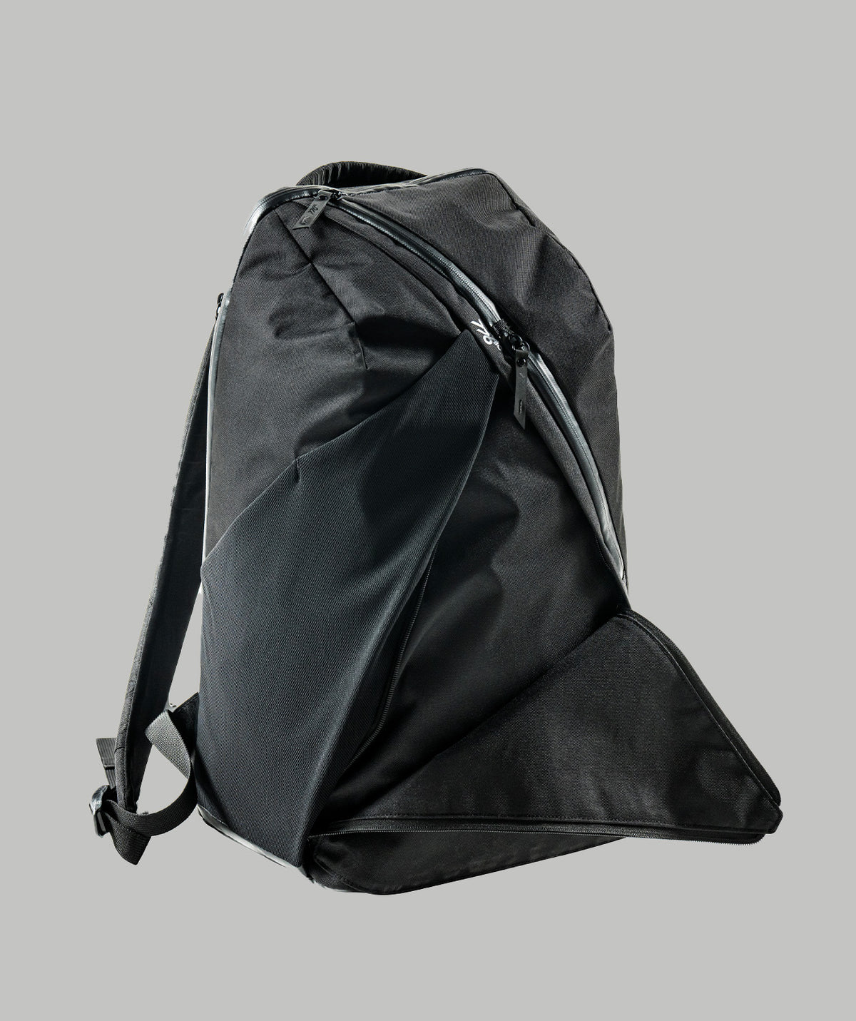 Unisex 776BC Motion Pro Tour Backpack - Black/White
