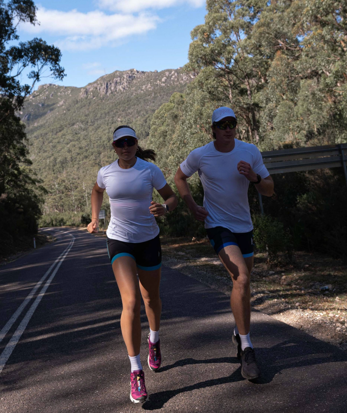 Women's Wreath Performance Base Layer SS - White